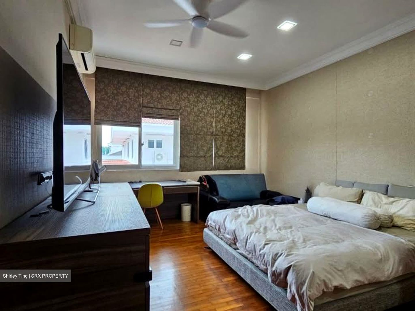 Kismis Avenue (D21), Semi-Detached #542055581